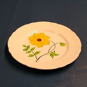 Vintage Stetson Pottery Hand Painted Floral/Vine Design Slight Scallop EdgePlate